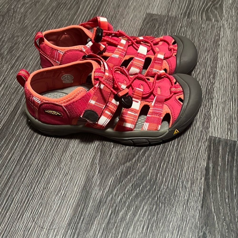 Keen Pink and Gray Sport Sandals with Adjustable Lacing - Picture 2 of 5